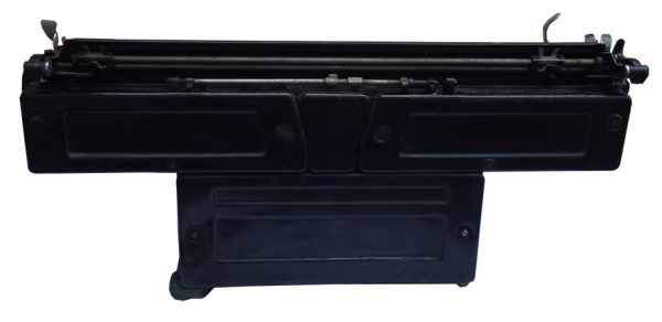 Pisaća Olivetti M-40 II